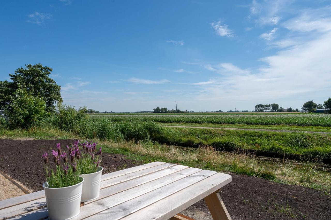 Appartement De Dageraad In Monumentale Boerderij Kimswerd Kültér fotó