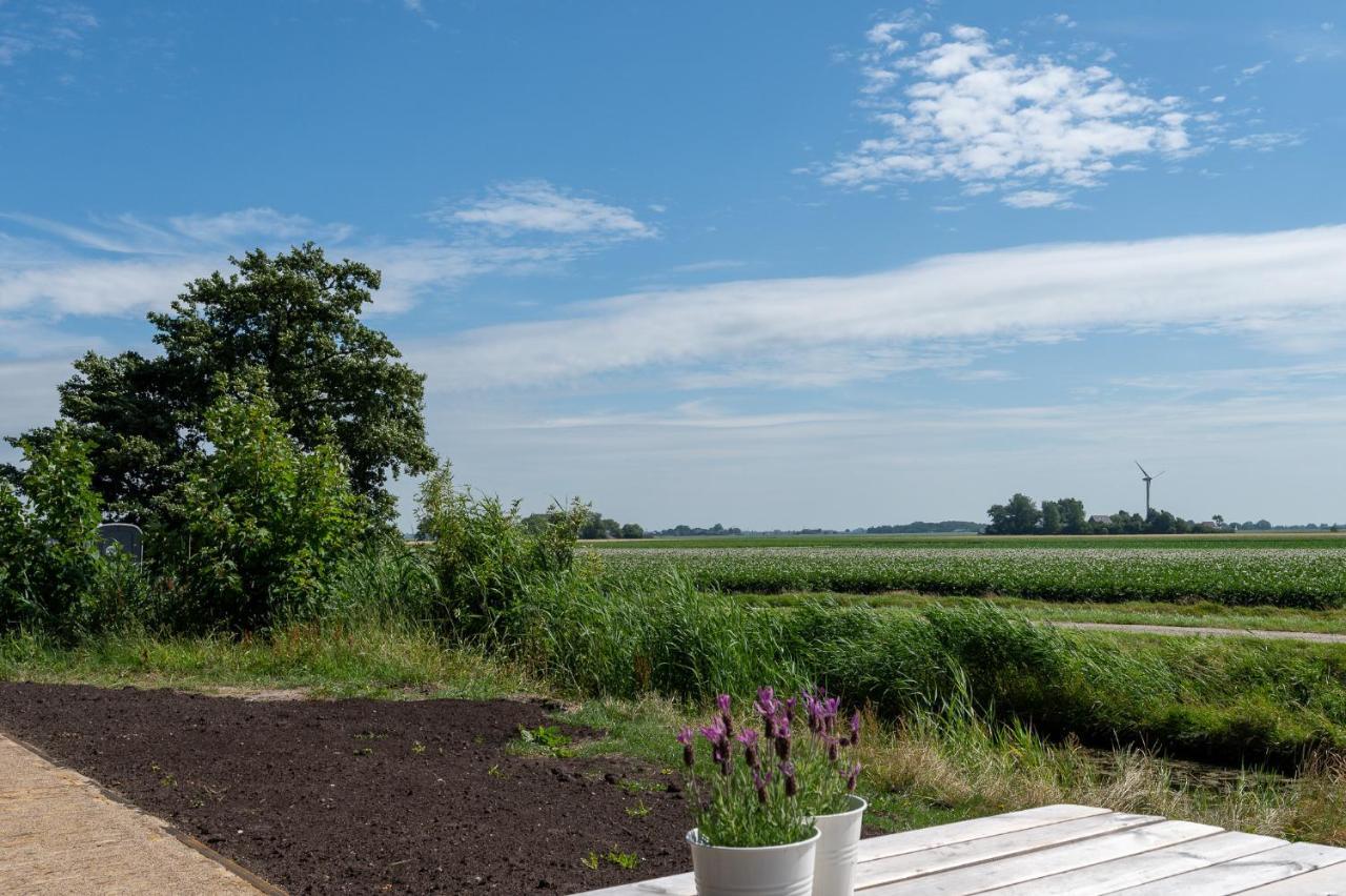 Appartement De Dageraad In Monumentale Boerderij Kimswerd Kültér fotó